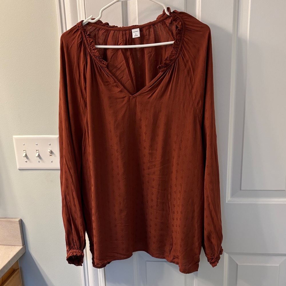 Old Navy Women's Terracotta V-Neck Blouse